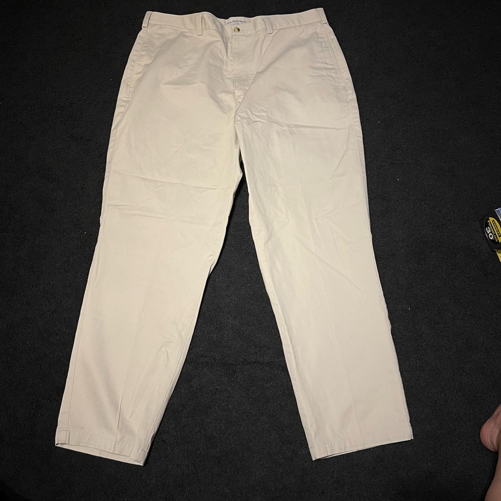 Men's 38x30 Roundtree & Yorke Cream Pants Casual Preppy